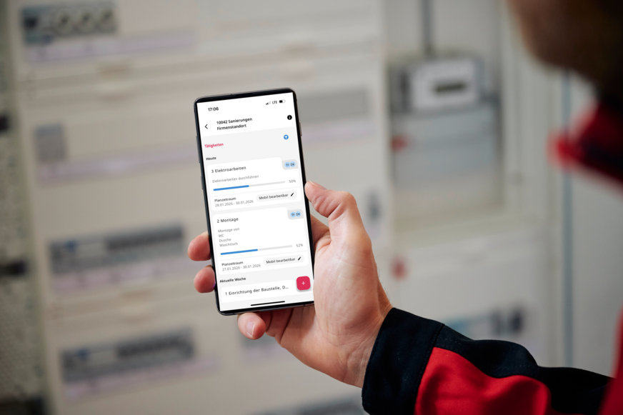 Der neue Funktionsbereich Projektleistung & Regie unterstützt Betriebe dabei, Projektarbeit übersichtlich digital zu organisieren.