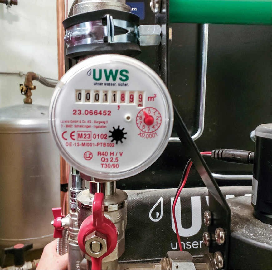 Durch das Zählwerk der Heizungswasser-Aufbereitungsanlage&nbsp;bleibt die aufbereitete Wassermenge im Blick.