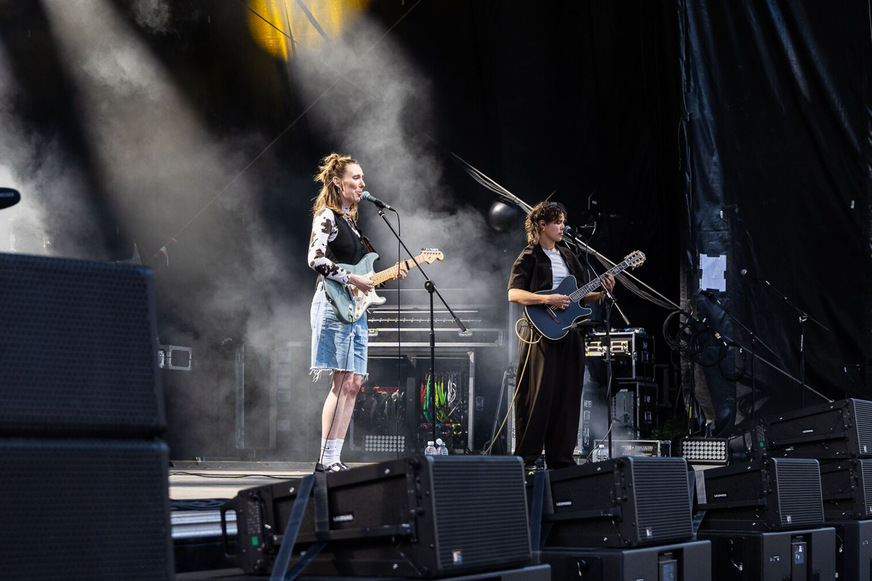 Beim Jubiläumsfestival von Hansgrohe trat Malou Lovis neben Revolverheld, Zweierpasch und der lokalen Band Stereolines auf. Malou Lovis ging 2023 aus der Castingshow „The Voice of Germany“ als Siegerin hervor.