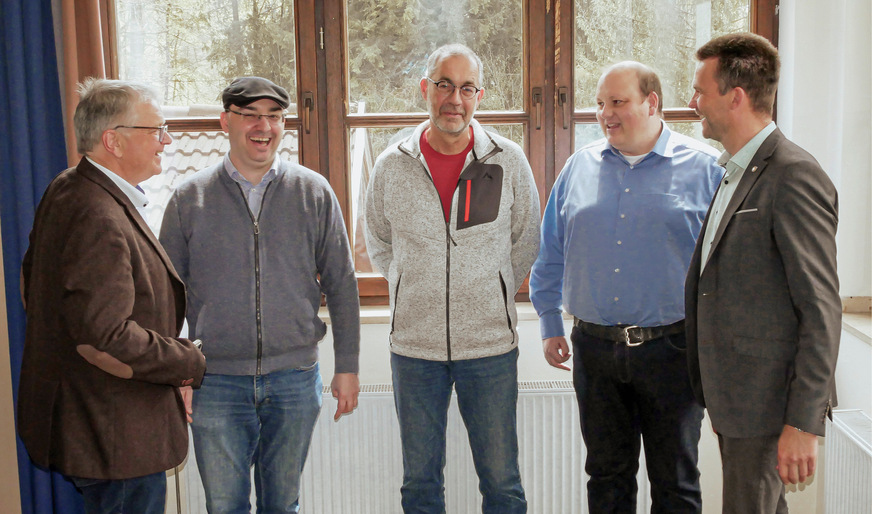 Im Arbeitskreis Wärmepumpe trifft man sich meist digital, um eine Fülle von Details zu erörtern (v.r.):&nbsp;Thorsten Jakob, Matthias Kuhn, Matthias Baro, Kay Jonas und Dr. Matthias Wagnitz.