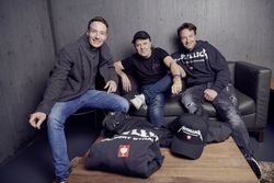 Backstage Get-together mit Lars Ulrich.