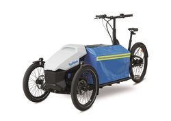 ProCargo CT1 mit Regencover für die Basket-Unit.