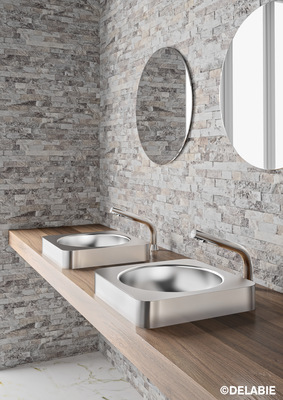 Der Vorteil von Edelstahl ist seine Neutralität und ­klare Linienführung: Man kann ihn mit ­allem kombinieren.