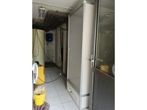 Die stabile Komplettdusche kann jederzeit ab- und an einem anderen Ort wieder aufgebaut werden.