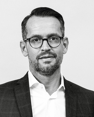 Andreas Werner (RS Schnitzer home design): „Unsere Vision vom Vivere-Showroom war, die tolle Zusammenarbeit unserer beider Firmen zu präsentieren. Zudem wollten wir auch die Machbarkeit der einzelnen Produkte zeigen.“ - © Bild: Vivere Hanau-Steinheim
