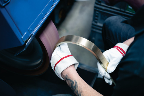 Schritt 3: Schleifen, Polieren und Bürsten