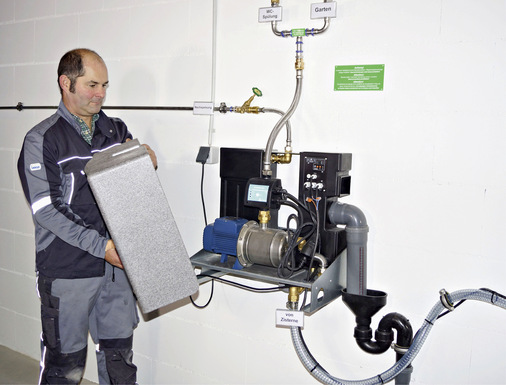  Beim Regencenter Tano L handelt es sich um ein komplett vormontiertes Hauswasserwerk mit Pumpen- und Steuerungstechnik sowie automatischer Nachspeisung gemäß DIN EN 1717.