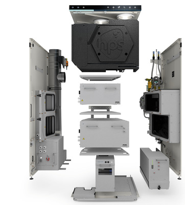  ﻿Die Energiezentrale von Picea wird im Innenraum des Hauses errichtet und benötigt 1,62 m² Platz. Sie beinhaltet einen Hybridwechselrichter, die Anlage zur Wasseraufbereitung und den Elektrolyseur für die Wasserstofferzeugung. Außerdem sind eine Brennstoffzelle für die Rückverstromung des Wasserstoffs und eine ­Batterie mit einer Kapazität von 17 kWh (­netto) für die Kurzzeitspeicherung enthalten. Das ebenfalls im System enthaltene Lüftungsgerät mit Wärmerückgewinnung sorgt für verbessertes Wohnklima und Heizungsentlastung.