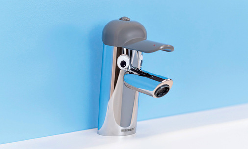 Die Bambini-Armaturen von Geberit sind auch in einer farbneutralen, ­hochglanz-verchromten Designvariante verfügbar.