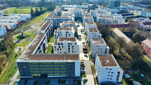 Neben der Sicherung einer rundum guten Wohnqualität mit viel Grünfläche war den Bauherren des Ackermann-Parks auch am Erhalt der erstklassigen Augsburger Trinkwasserqualität gelegen.