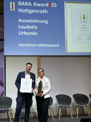 Hott-KI erhält den BAKA Award für eine Produktinnovation 2025.