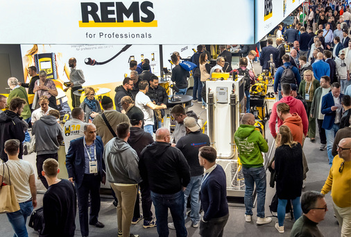 Voll wie eh und je: die Stände der Werkzeuganbieter.