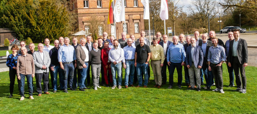 Stelldichein mit scheidenden, langjährigen und neuen Mitgliedern der Bufa SHK: Die Frühjahrstagung fand in Kassel-Wilhelmshöhe statt.