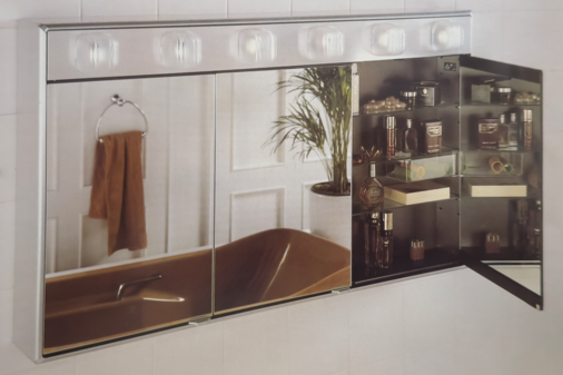 Spiegelschrank von Twick & Lehrke.