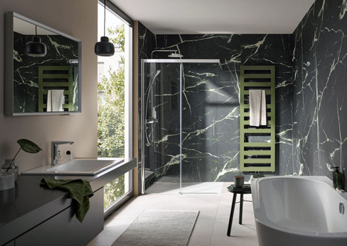 Marmor, Nero-Grün, stellt mit seiner grünen Maserung ein visuelles Highlight in jedem Badezimmer dar.