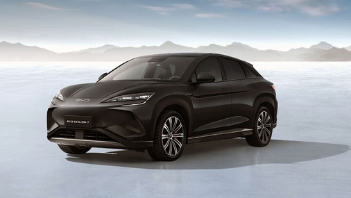 In den vollelektrischen Fahrzeugen von BYD kommen Batterien zum Einsatz, die auf eine hohe Lebensdauer und Sicherheit ausgelegt sind. 