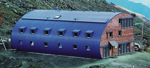 Tonnendach der Stüdlhütte am Großglockner