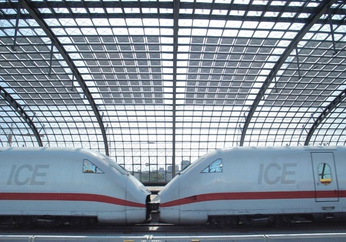 Photovoltaikanlage auf dem Dach des Lehrter Bahnhofs in Berlin