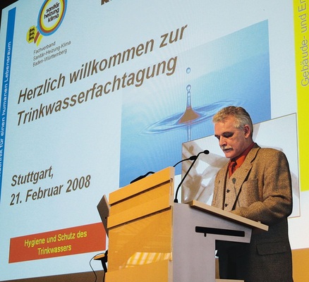 Wolfgang Friedrich, Stellvertretender Vorsitzender des Fachverbandes: „Von der Gewinnung bis zur Zapfstelle des Verbrauchers lauern zahlreiche Gefahren“