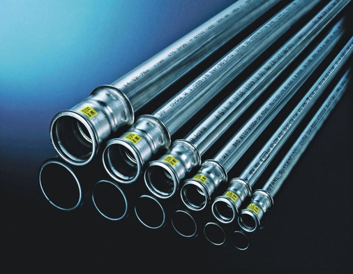 Die Verbindung von Rohren aus nichtrostenden Stählen erfolgt mittels Pressfittings