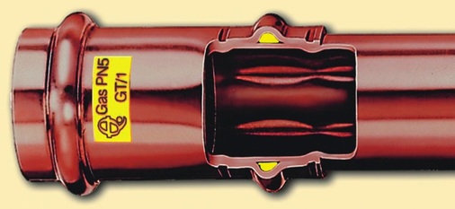 Bei den Pressverbindungen an Metallrohren erfolgt die Abdichtung mittels Dichtring, die Längskraftschlüssigkeit wird durch Verpressung erreicht