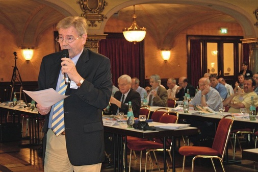 Kölns Obermeister Werner Hirschler sprach in der Diskussionsrunde vielen Berufskollegen aus dem Herzen