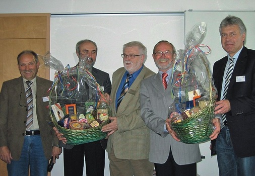 Wachablösung im Gießener Verbandshaus (v.l.) Jürgen Jakob, Siegbert Simon, Heinrich Peter, Rainer Hagemann und Volker Schrörs