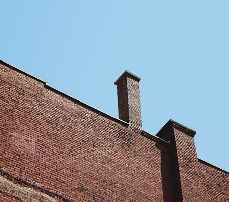 Wo früher als regulärer Abgasweg nur der Schornstein in Frage kam, gehen heute zahlreiche Möglichkeiten an den Start