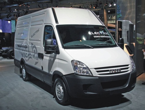 Für den Daily gibt es nicht nur Diesel bzw. Erdgas als Kraftstoff, denn auch der Elektroantrieb ist als neueste Option hinzugekommen