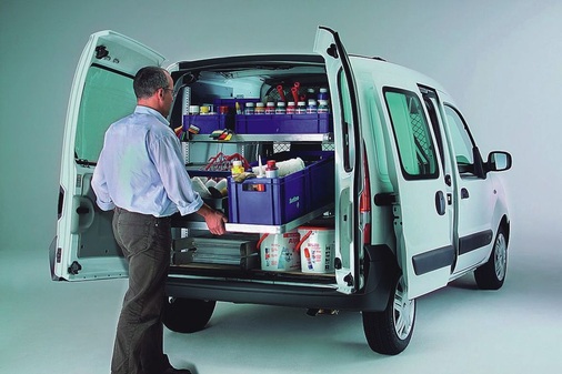 Das Regalsystem MultiRack macht aus jedem Kleintransporter ein Nutzfahrzeug mit mehreren Ebenen