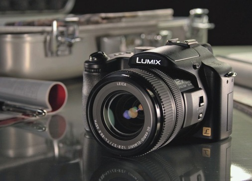 Die Super-Zoom-Modelle stellen einen relativ guten Kompromiss zwischen ­fotografischer Flexibilität, Bildqualität und kompakten Abmessungen dar