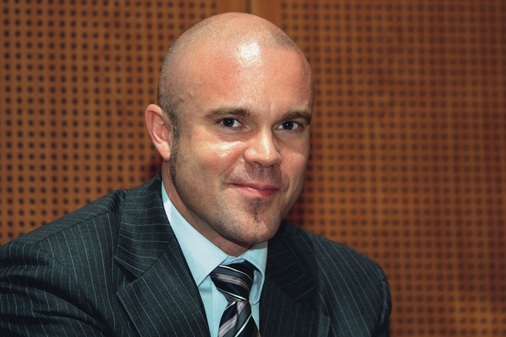 Markus Hoehner EuPD Research: Von 1,5 bis 2,5 GW reichen die Prognosen für die Photovoltaik-Marktentwicklung in Deutschland für 2009