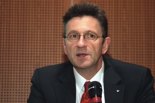 Um das große, brachliegende Potenzial bei den mittelgroßen Solarthermieanlagen zu erschließen, forderte Carsten Kuhlmann (BDH): Standardisieren, Qualifizieren und Informieren