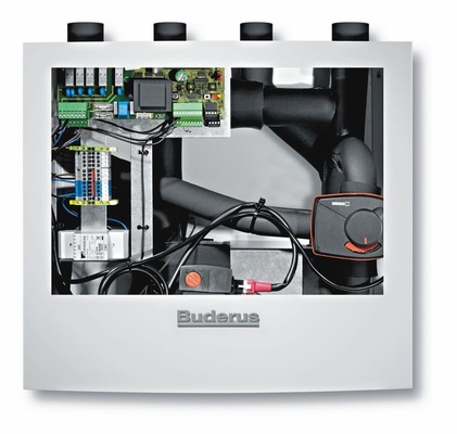 Die neue passive Kühlstation Logatherm PKSt von Buderus enthält unter der Verkleidung alle erforderlichen Komponenten