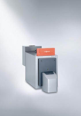 Der Öl-Brennwertkessel Vitoradial 300-T (90 bis 300 kW) wird als Unit mit einem nachgeschalteten Inox-Radial-Wärmetauscher und dem Gebläsebrenner Vitoflame 100 geliefert