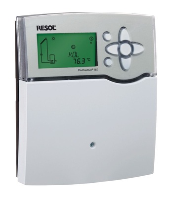 Der Regler DeltaSol BX verfügt über ein neues, intuitives 7-Tasten-Bedienkonzept sowie über einen SD-Kartenslot für ein integriertes Datenlogging