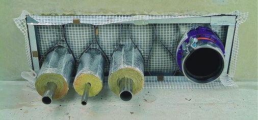 Das Deckenverschluss-­System Geberit FSH 90 macht Schluss mit auf­wendigen Montagen und ­lästigen Nacharbeiten