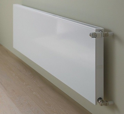 Innovative Plattenradiatoren wie der X-Therm von Kermi sind schell regelbar, da erst die vorderen und dann die hinteren Platten durchströmt werden