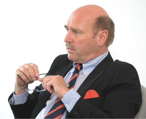 „Wir bekommen notwendige Informationen nicht in der Schnelligkeit dorthin, wo sie ­hingehören, ­nämlich direkt an die Betriebe”Michael von Bock und Polach