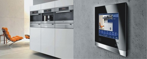 Das Panel von Busch-Jaeger integriert die Miele-Hausgeräte in das intelligente Management der Haustechnik.