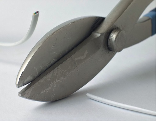 Wer Gesprächsstörer, wie sie hier bei den Tipps aufgelistet sind, vermeidet, behält seinen guten Draht zum Kunden.