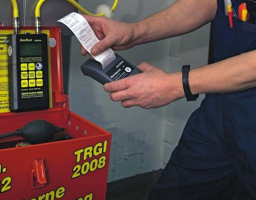 Moderne Leckmengen-Messgeräte ermöglichen eine exakte Leitungs-Diagnose — sie sollten aber DVGW-geprüft sein.