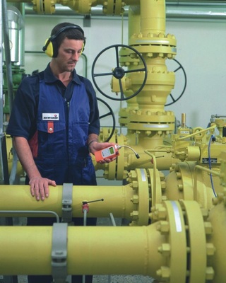 Mitteldruckleitungen werden (von wenigen Ausnahmen abgesehen) unabhängig vom Betriebszustand mit immer gleichen Prüfmethoden ­gecheckt.