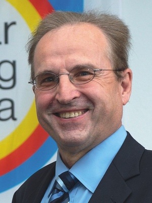 Dr. Hans-Balthas Klein Hauptgeschäftsführer