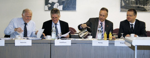 Der Bufa-Vorsitzende Fritz Schellhorn und sein Stellvertreter Hans-Joachim Hering hatten über 25 Punkte auf die Tagesordnung gesetzt.