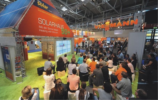 Großes Interesse fanden auch Veranstaltungen wie die Sonderschau Solarhaus 50+.