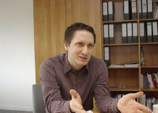 „Wärmepumpen reagieren sehr viel sensibler auf Installationsfehler und das Nutzerverhalten. Deswegen wollen wir in beide Richtungen Aufklärungsarbeit leisten.“ Stefan Materne