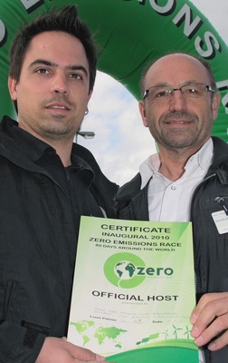 Uli (r.) und Michael Mundle haben das Zero Race nach Böblingen geholt und so das Engagement der eigenen Firma rund um regenerative Energien in den Fokus der Öffentlichkeit gerückt.
