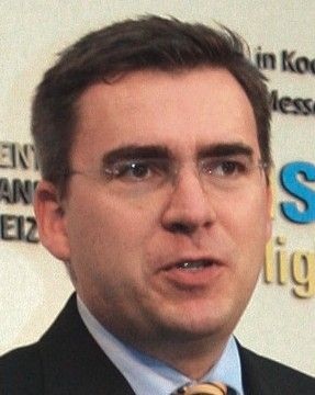 Staatssekretär Jan Mücke (BM Bau): „Bevor es weitere Verschärfungen in der EnEV geben wird, muss zunächst die Wirtschaftlichkeit überprüft werden.“