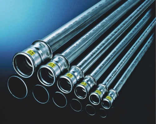 Rohre aus nichtrostenden Stählen können für die Installation von Gasleitungen Verwendung finden. - © Geberit
